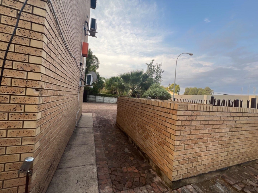 2 Bedroom Property for Sale in Brits North West